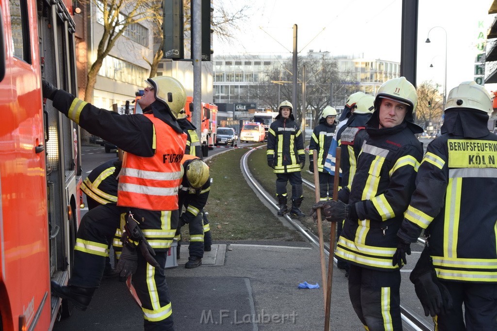 VU PKW Strab Koeln Mitte Pipinenstr Hohestr P089.JPG - Miklos Laubert